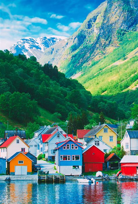 best time to travel to norway and sweden